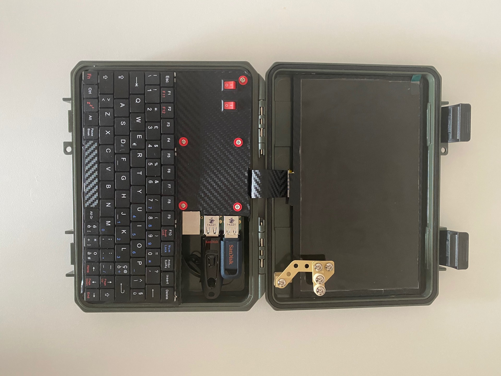 This Is The Raspberry Pi Mini Laptop That We Want